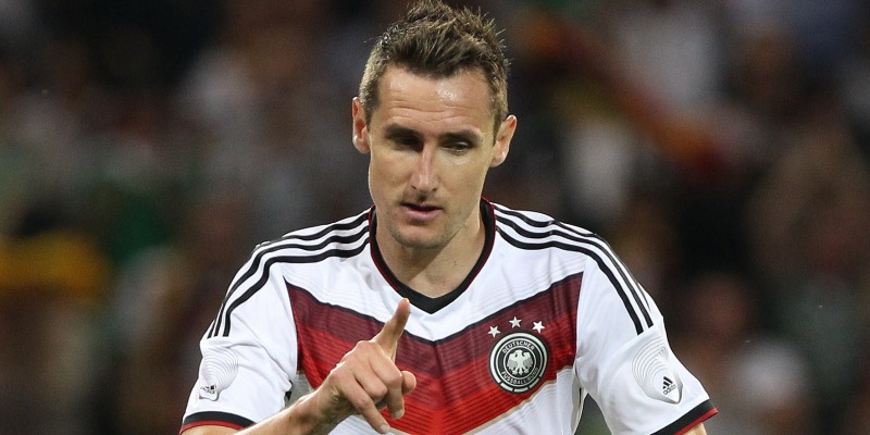 Klose salva la Germania: Pareggio col Ghana